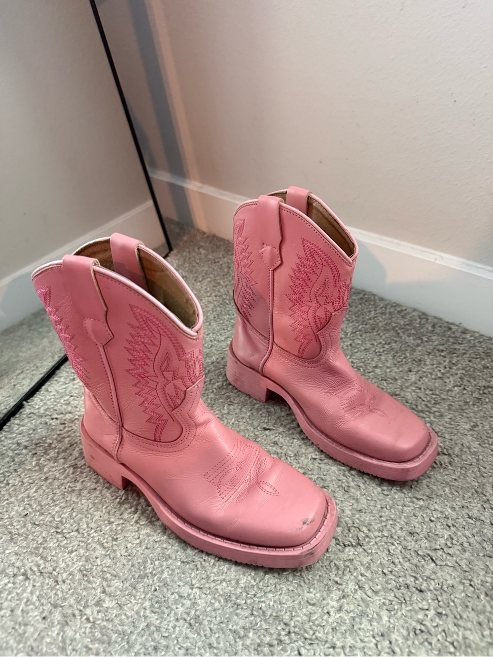 Girls cowboy boots pink J B Dillon